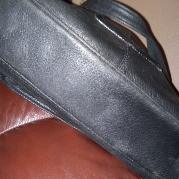 Fossil Vintage Black Leather Hobo Soft - Picture 6 of 11